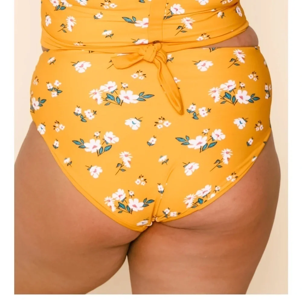 Coral Reef Lagoon Reversible High Waist Swim Bottoms Yellow Mango Floral XL